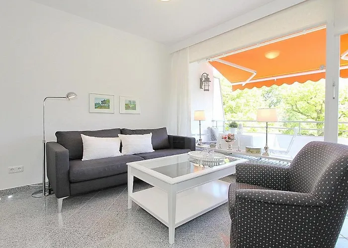 Domizil Strandallee 30 Domizil Strandallee 30 32 * Timmendorfer Strand